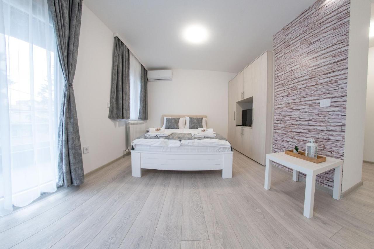 Pegasus Apartments Belgrado Buitenkant foto