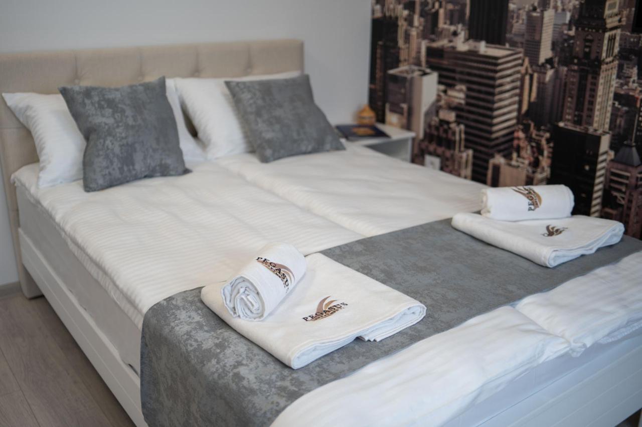 Pegasus Apartments Belgrado Buitenkant foto