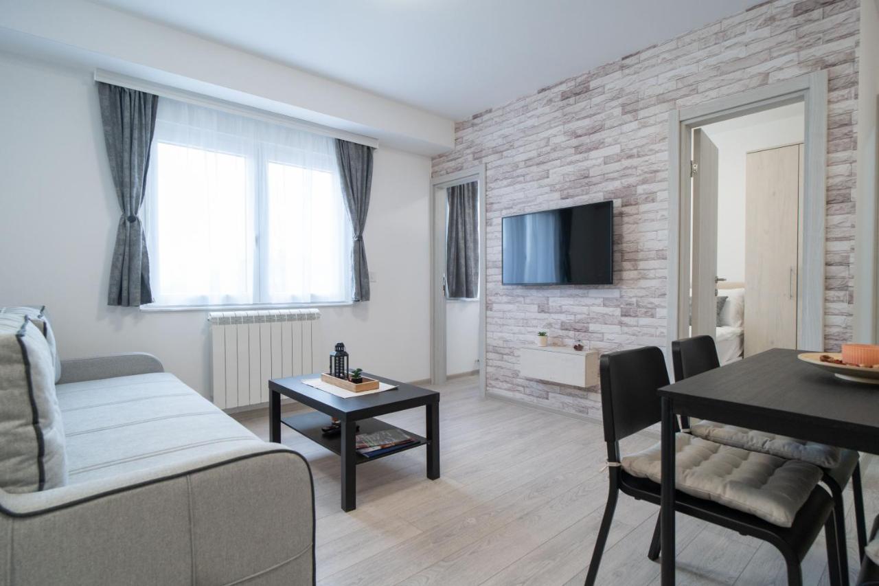 Pegasus Apartments Belgrado Buitenkant foto