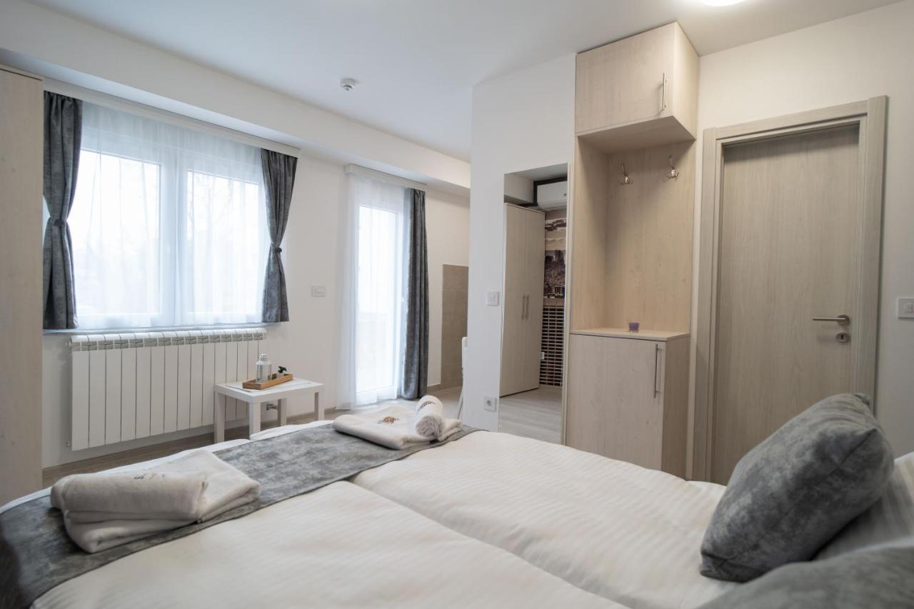 Pegasus Apartments Belgrado Buitenkant foto